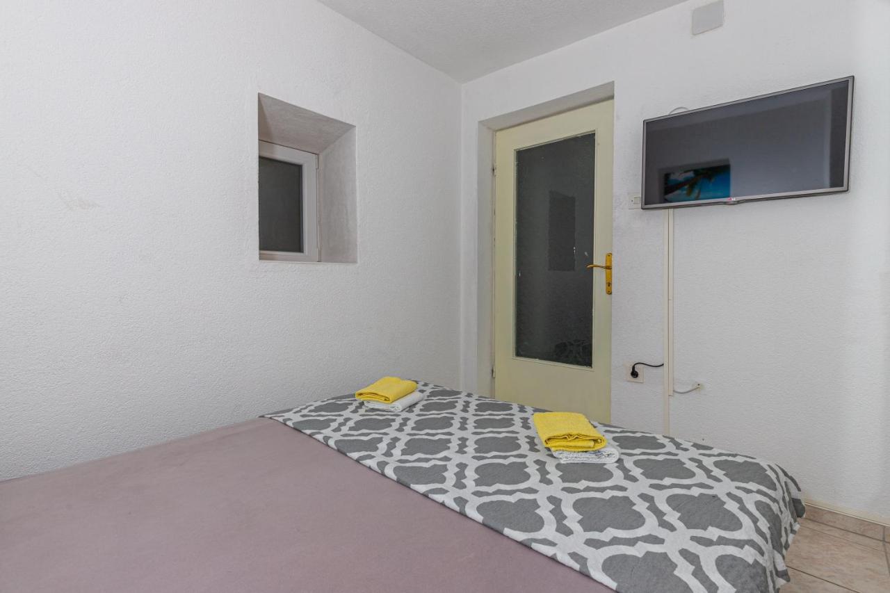 Apartmani Gabrijela Crikvenica Exterior photo